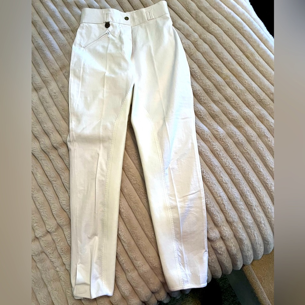 High quality White Grand Prix Full Seat competition breeches!!